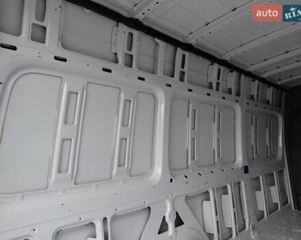 Белый Мерседес Sprinter, объемом двигателя 0 л и пробегом 207 тыс. км за 22600 $, фото 27 на Automoto.ua