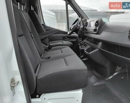 Белый Мерседес Sprinter, объемом двигателя 0 л и пробегом 207 тыс. км за 22600 $, фото 46 на Automoto.ua