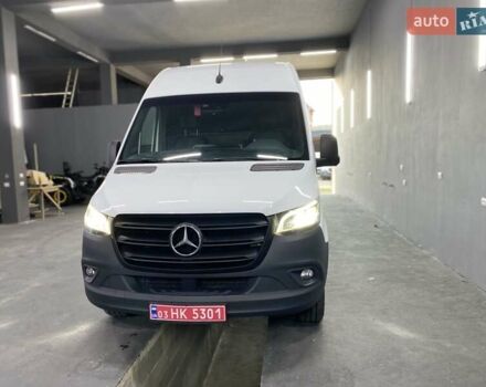 Белый Мерседес Sprinter, объемом двигателя 2.08 л и пробегом 140 тыс. км за 29450 $, фото 4 на Automoto.ua