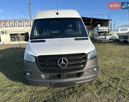Белый Мерседес Sprinter, объемом двигателя 2.08 л и пробегом 145 тыс. км за 28999 $, фото 4 на Automoto.ua
