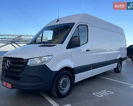 Белый Мерседес Sprinter, объемом двигателя 2.2 л и пробегом 288 тыс. км за 24900 $, фото 1 на Automoto.ua