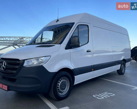 Белый Мерседес Sprinter, объемом двигателя 2.2 л и пробегом 288 тыс. км за 24900 $, фото 4 на Automoto.ua