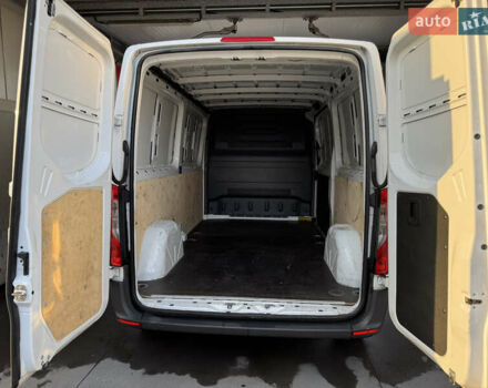 Білий Мерседес Sprinter, об'ємом двигуна 2.14 л та пробігом 332 тис. км за 21863 $, фото 21 на Automoto.ua