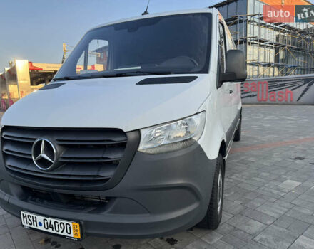 Білий Мерседес Sprinter, об'ємом двигуна 2.14 л та пробігом 332 тис. км за 21863 $, фото 1 на Automoto.ua