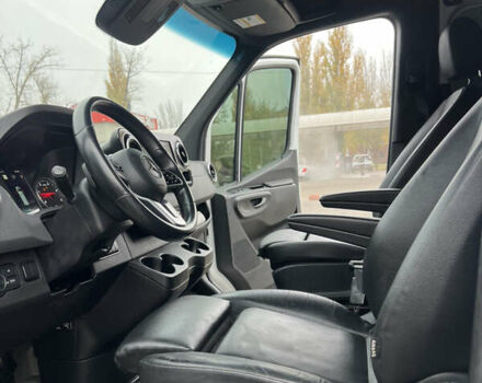 Білий Мерседес Sprinter, об'ємом двигуна 0 л та пробігом 200 тис. км за 40000 $, фото 15 на Automoto.ua