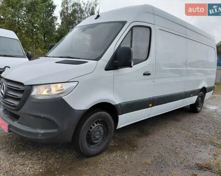 Белый Мерседес Sprinter, объемом двигателя 0 л и пробегом 207 тыс. км за 22600 $, фото 11 на Automoto.ua