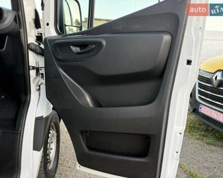 Белый Мерседес Sprinter, объемом двигателя 2 л и пробегом 311 тыс. км за 23900 $, фото 22 на Automoto.ua