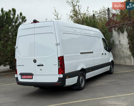 Белый Мерседес Sprinter, объемом двигателя 2 л и пробегом 240 тыс. км за 25999 $, фото 16 на Automoto.ua