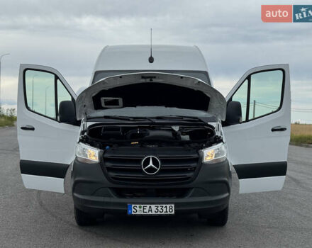 Белый Мерседес Sprinter, объемом двигателя 2.2 л и пробегом 299 тыс. км за 25900 $, фото 34 на Automoto.ua