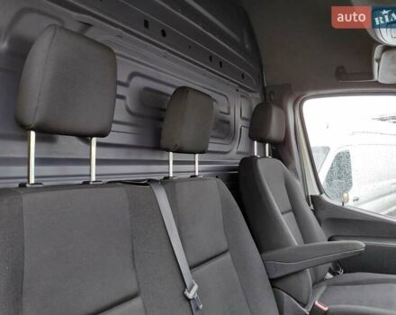 Белый Мерседес Sprinter, объемом двигателя 0 л и пробегом 207 тыс. км за 22600 $, фото 42 на Automoto.ua