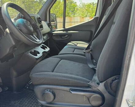 Білий Мерседес Sprinter, об'ємом двигуна 2.99 л та пробігом 273 тис. км за 49396 $, фото 13 на Automoto.ua