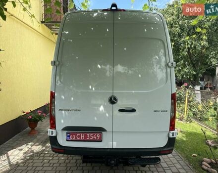 Белый Мерседес Sprinter, объемом двигателя 2 л и пробегом 244 тыс. км за 28800 $, фото 4 на Automoto.ua