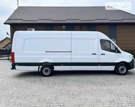 Белый Мерседес Sprinter, объемом двигателя 0 л и пробегом 53 тыс. км за 50900 $, фото 8 на Automoto.ua