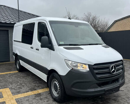 Белый Мерседес Sprinter, объемом двигателя 3 л и пробегом 105 тыс. км за 32999 $, фото 2 на Automoto.ua