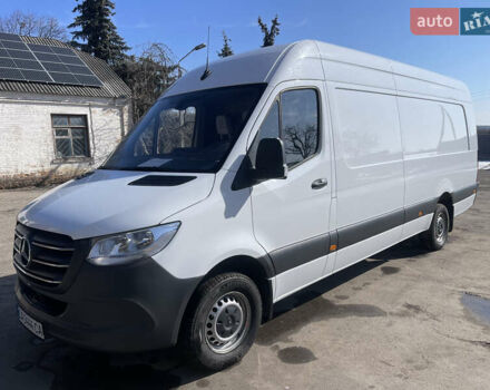 Белый Мерседес Sprinter, объемом двигателя 3 л и пробегом 84 тыс. км за 48000 $, фото 1 на Automoto.ua