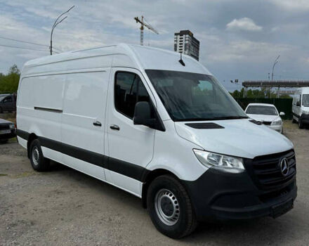 Белый Мерседес Sprinter, объемом двигателя 3 л и пробегом 303 тыс. км за 36999 $, фото 2 на Automoto.ua