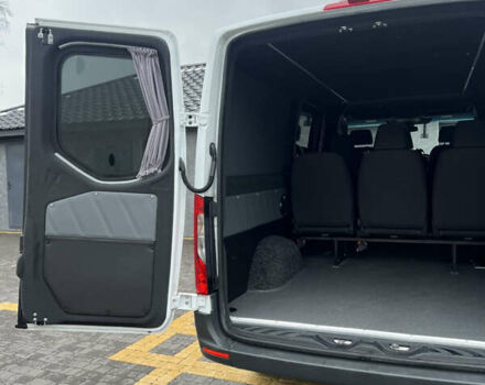Белый Мерседес Sprinter, объемом двигателя 3 л и пробегом 105 тыс. км за 32999 $, фото 9 на Automoto.ua