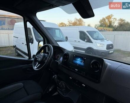 Белый Мерседес Sprinter, объемом двигателя 2 л и пробегом 311 тыс. км за 23900 $, фото 24 на Automoto.ua
