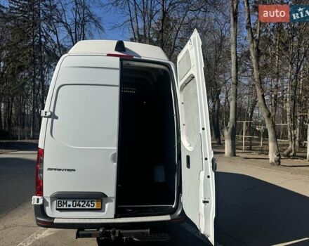 Белый Мерседес Sprinter, объемом двигателя 2.99 л и пробегом 292 тыс. км за 60258 $, фото 12 на Automoto.ua
