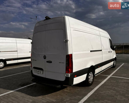 Белый Мерседес Sprinter, объемом двигателя 0 л и пробегом 356 тыс. км за 27800 $, фото 6 на Automoto.ua