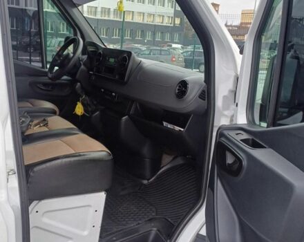 Белый Мерседес Sprinter, объемом двигателя 2.1 л и пробегом 58 тыс. км за 32000 $, фото 7 на Automoto.ua