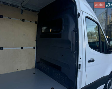 Белый Мерседес Sprinter, объемом двигателя 2.14 л и пробегом 203 тыс. км за 27500 $, фото 30 на Automoto.ua