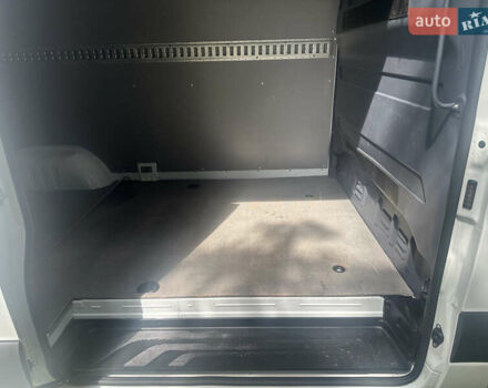 Белый Мерседес Sprinter, объемом двигателя 2 л и пробегом 311 тыс. км за 26300 $, фото 16 на Automoto.ua