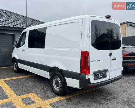 Мерседес Sprinter 2021 в Киеве на Automoto.ua Белый Мерседес Sprinter, объемом двигателя 3 л и пробегом 105 тыс. км за 32999 $, фото 7 на Automoto.ua