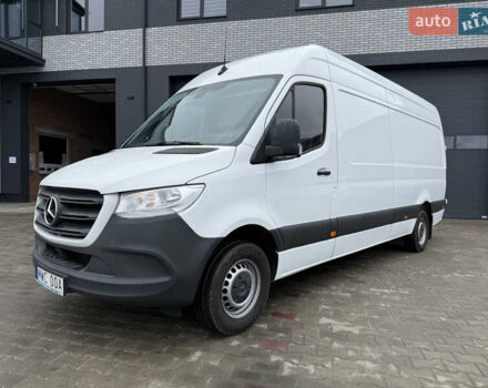 Белый Мерседес Sprinter, объемом двигателя 1.99 л и пробегом 171 тыс. км за 24900 $, фото 2 на Automoto.ua