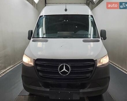 Белый Мерседес Sprinter, объемом двигателя 3 л и пробегом 737 тыс. км за 19999 $, фото 5 на Automoto.ua