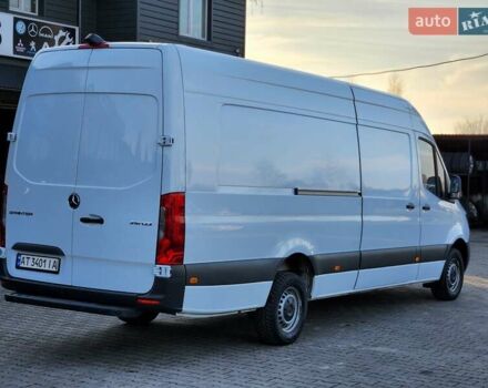 Белый Мерседес Sprinter, объемом двигателя 2.14 л и пробегом 46 тыс. км за 35800 $, фото 4 на Automoto.ua
