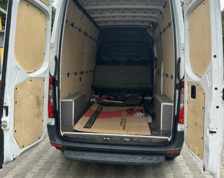 Белый Мерседес Sprinter, объемом двигателя 0 л и пробегом 53 тыс. км за 21000 $, фото 11 на Automoto.ua