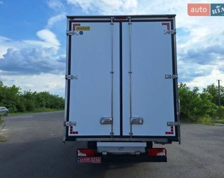 Белый Мерседес Sprinter, объемом двигателя 2.99 л и пробегом 220 тыс. км за 39800 $, фото 37 на Automoto.ua