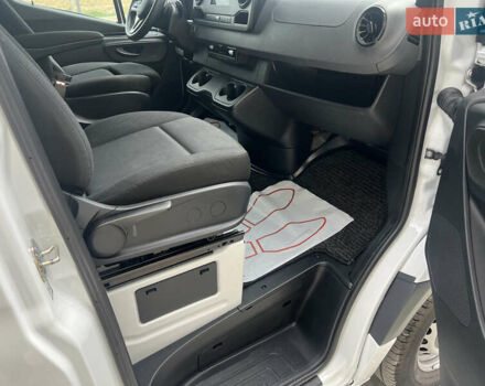 Белый Мерседес Sprinter, объемом двигателя 2 л и пробегом 246 тыс. км за 26650 $, фото 30 на Automoto.ua