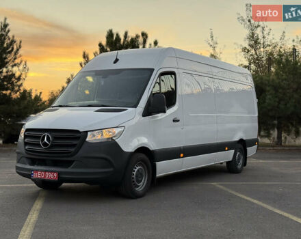 Белый Мерседес Sprinter, объемом двигателя 2 л и пробегом 240 тыс. км за 25999 $, фото 30 на Automoto.ua