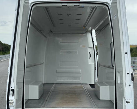 Белый Мерседес Sprinter, объемом двигателя 2.2 л и пробегом 299 тыс. км за 25900 $, фото 28 на Automoto.ua
