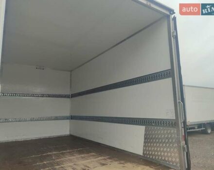 Белый Мерседес Sprinter, объемом двигателя 2.1 л и пробегом 245 тыс. км за 24700 $, фото 19 на Automoto.ua
