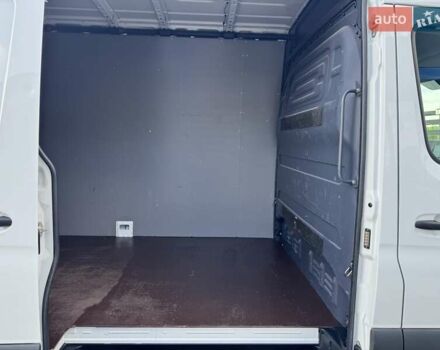 Белый Мерседес Sprinter, объемом двигателя 2.2 л и пробегом 251 тыс. км за 28500 $, фото 26 на Automoto.ua