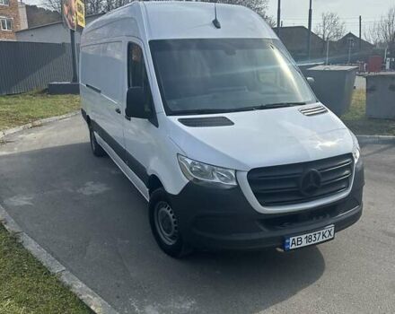 Белый Мерседес Sprinter, объемом двигателя 1.95 л и пробегом 320 тыс. км за 28500 $, фото 3 на Automoto.ua
