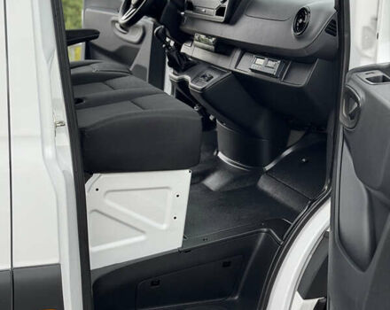 Белый Мерседес Sprinter, объемом двигателя 2.2 л и пробегом 299 тыс. км за 25900 $, фото 23 на Automoto.ua