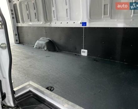 Белый Мерседес Sprinter, объемом двигателя 2.08 л и пробегом 140 тыс. км за 29450 $, фото 31 на Automoto.ua