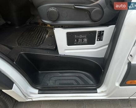 Белый Мерседес Sprinter, объемом двигателя 2 л и пробегом 244 тыс. км за 29300 $, фото 36 на Automoto.ua