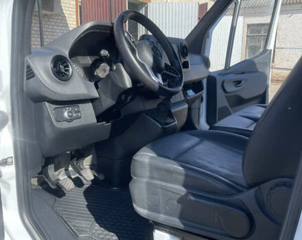 Белый Мерседес Sprinter, объемом двигателя 3 л и пробегом 84 тыс. км за 48000 $, фото 11 на Automoto.ua