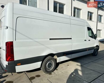 Белый Мерседес Sprinter, объемом двигателя 2.14 л и пробегом 77 тыс. км за 35500 $, фото 5 на Automoto.ua