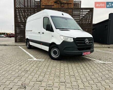Белый Мерседес Sprinter, объемом двигателя 0 л и пробегом 10 тыс. км за 21500 $, фото 2 на Automoto.ua