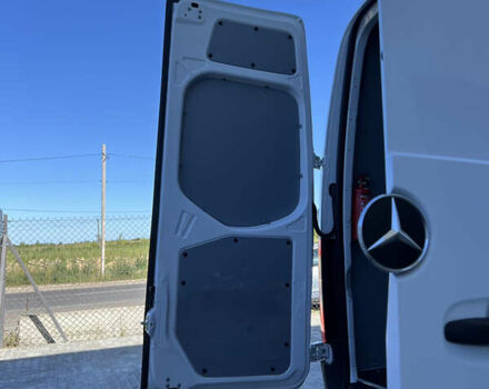Белый Мерседес Sprinter, объемом двигателя 2 л и пробегом 246 тыс. км за 27550 $, фото 22 на Automoto.ua
