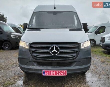 Белый Мерседес Sprinter, объемом двигателя 0 л и пробегом 207 тыс. км за 22600 $, фото 12 на Automoto.ua