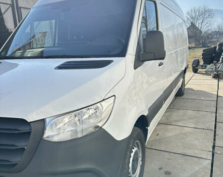Белый Мерседес Sprinter, объемом двигателя 2.14 л и пробегом 77 тыс. км за 35500 $, фото 3 на Automoto.ua