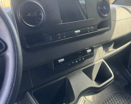 Белый Мерседес Sprinter, объемом двигателя 2.14 л и пробегом 309 тыс. км за 31500 $, фото 13 на Automoto.ua