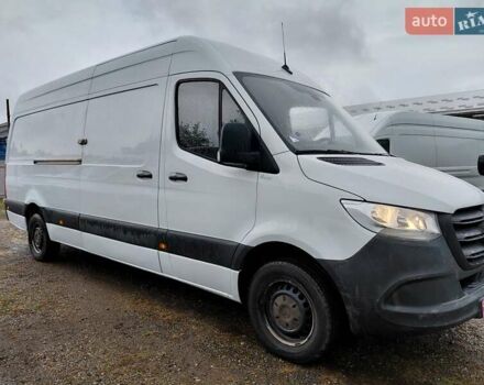 Белый Мерседес Sprinter, объемом двигателя 0 л и пробегом 207 тыс. км за 22600 $, фото 13 на Automoto.ua